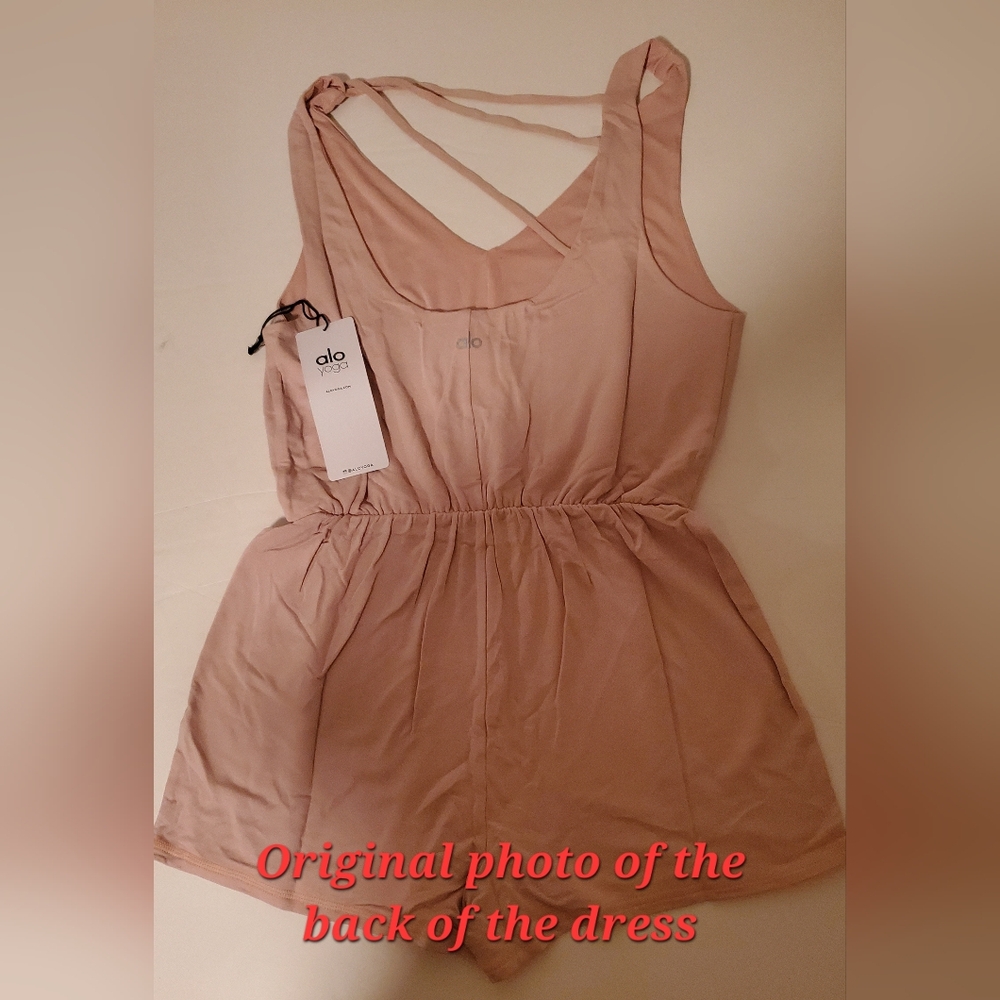 ALO Yoga Light Pink Sleeveless Dress - Picture 2 of 8